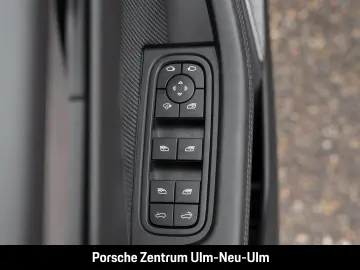 Macan Turbo Burmester HA-Lenkung InnoDrive LED