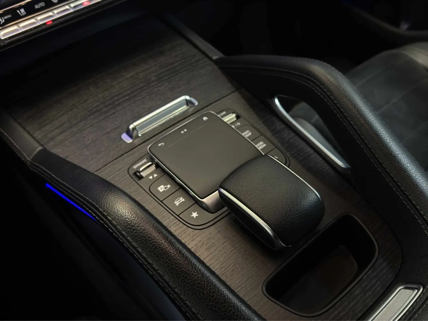 GLE 400 d AMG 4M Pano NIGHT MEMORY AHK 21  360