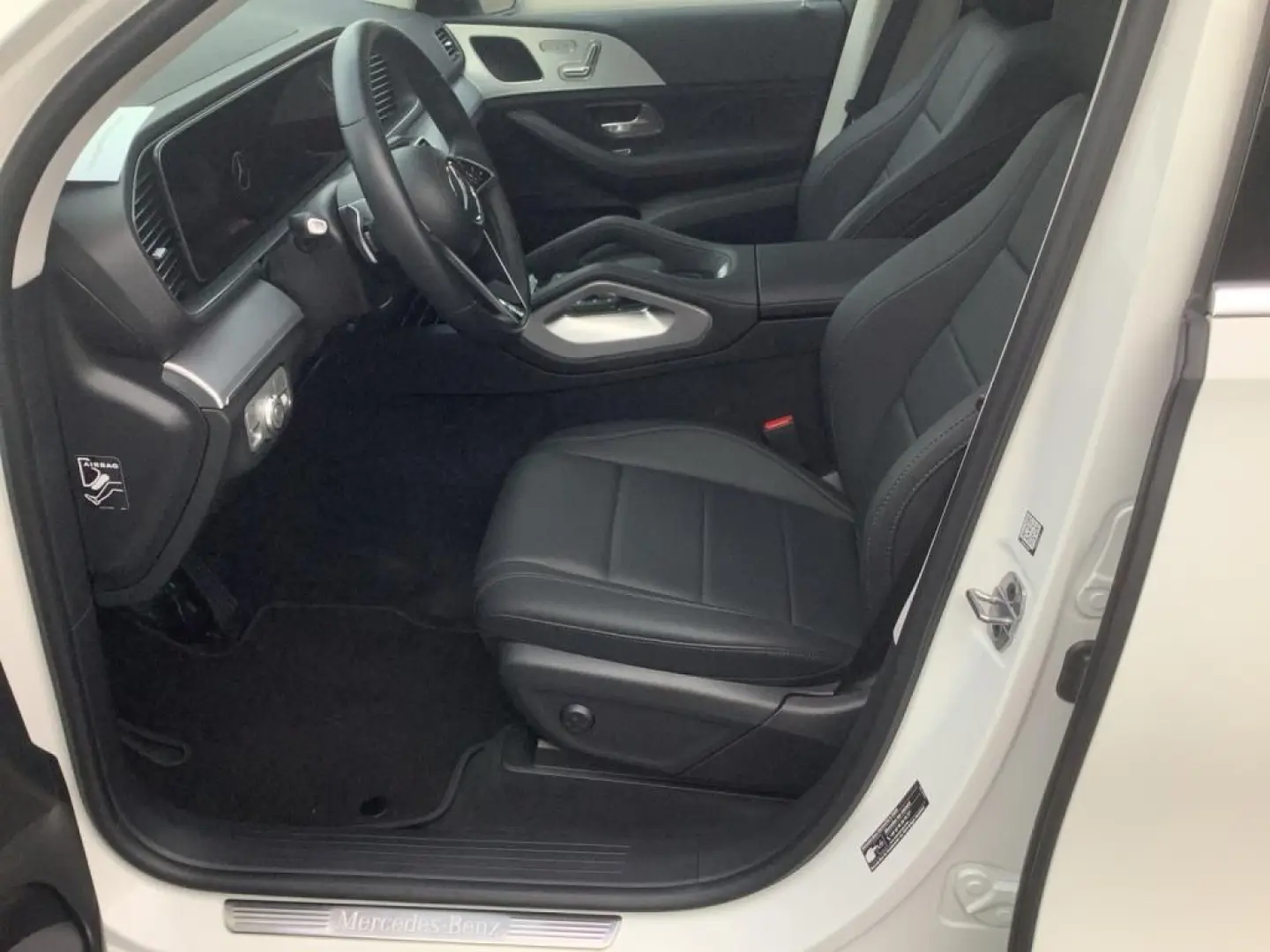 GLE 300 d 4M Advanved Multibeam Panorama-SD AHK