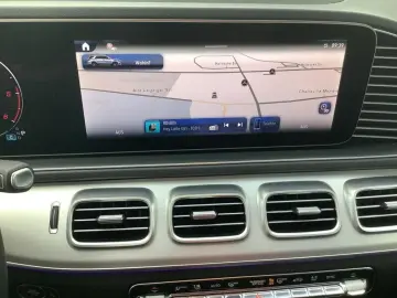 GLE 300 d 4M Advanved Multibeam Panorama-SD AHK