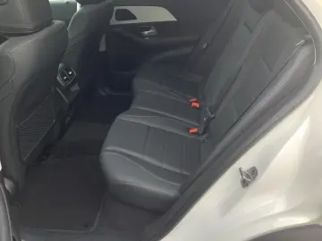 GLE 300 d 4M Advanved Multibeam Panorama-SD AHK