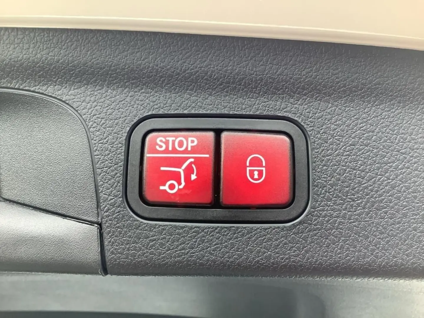 GLE 300 d 4M Advanved Multibeam Panorama-SD AHK