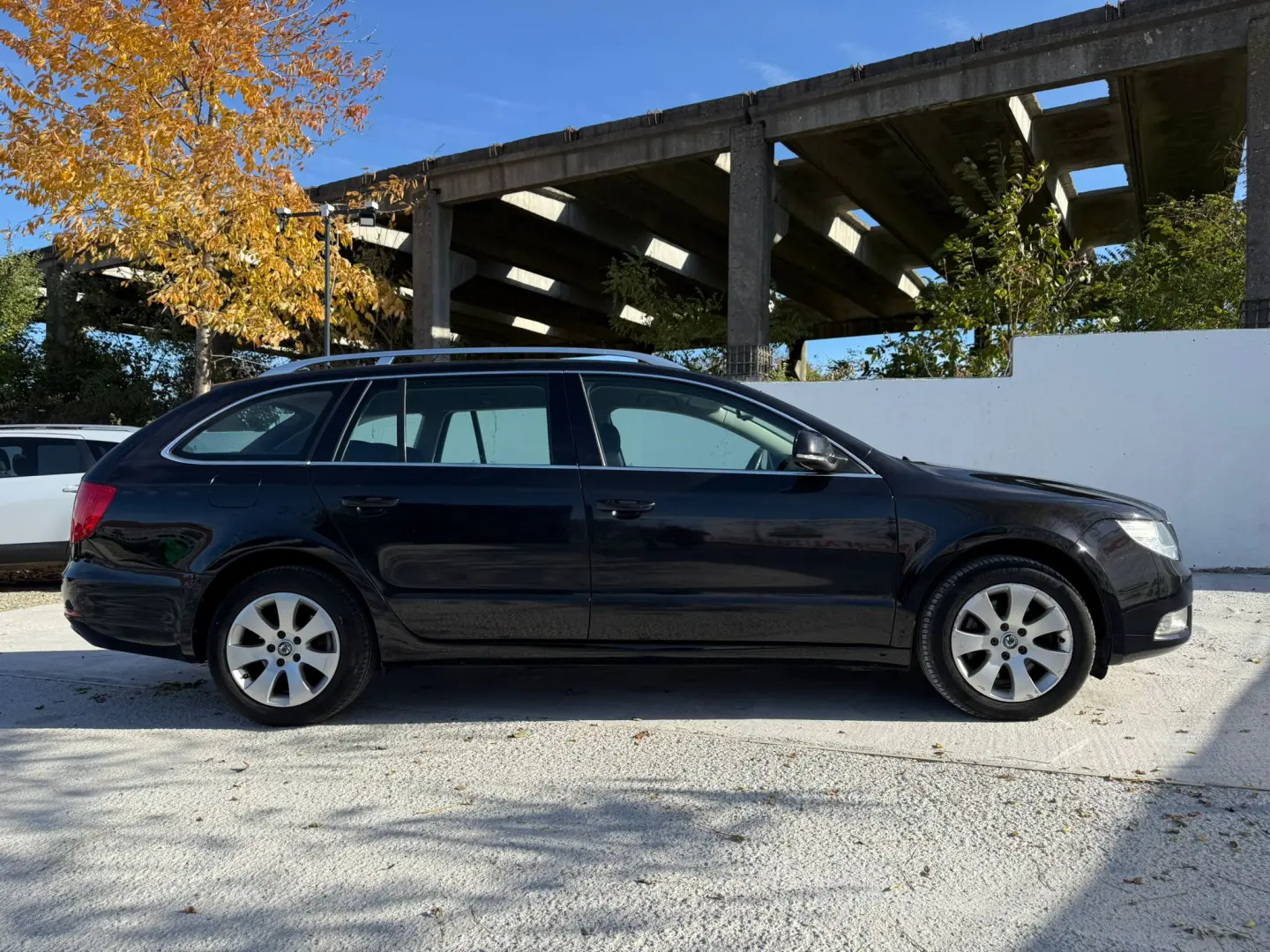 Skoda Superb 2011  2.0 diesel