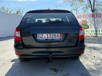 Skoda Superb 2011  2.0 diesel