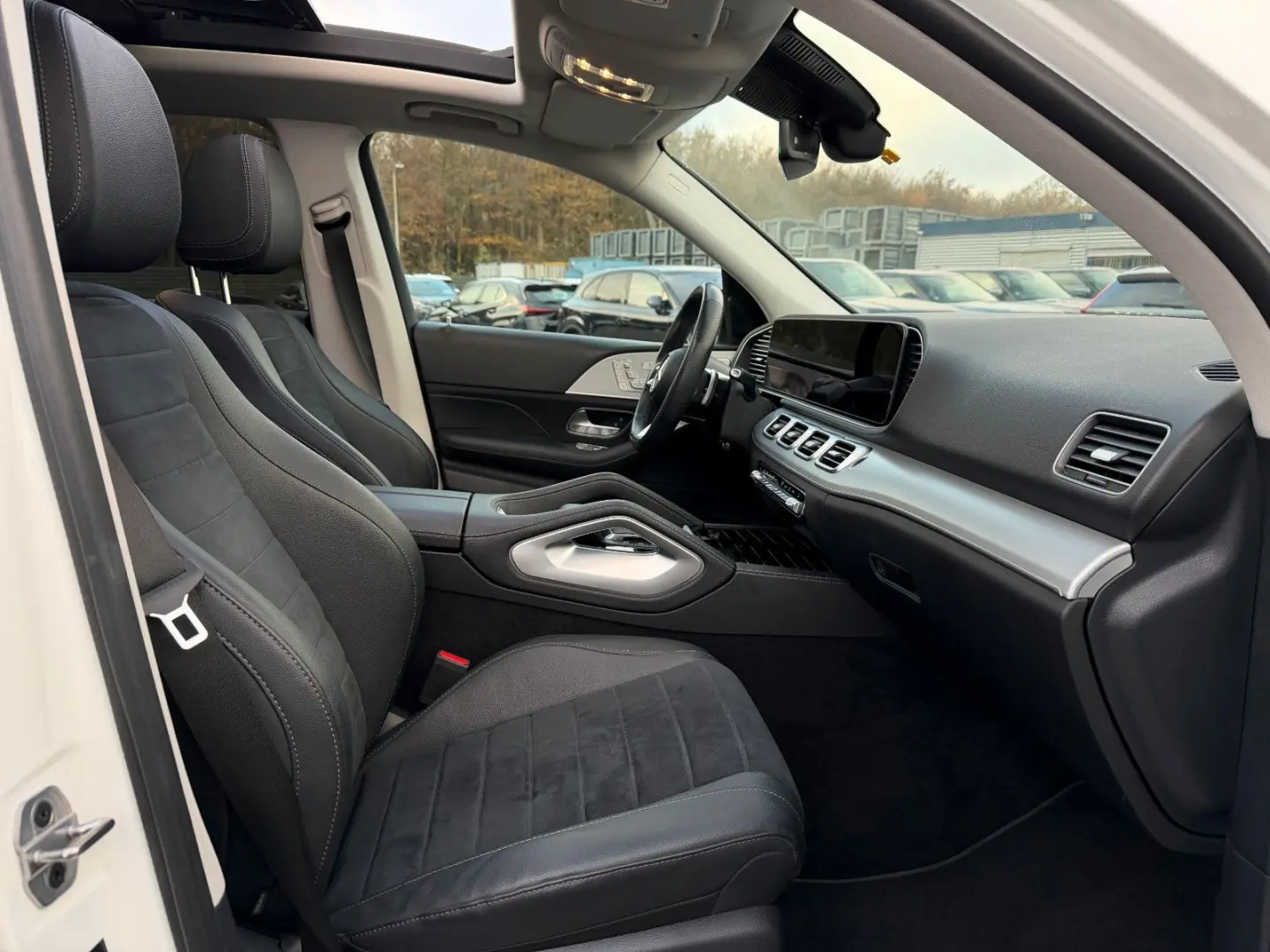 GLE300d 3xAMGLine Panoramadach Burmester 7sitze