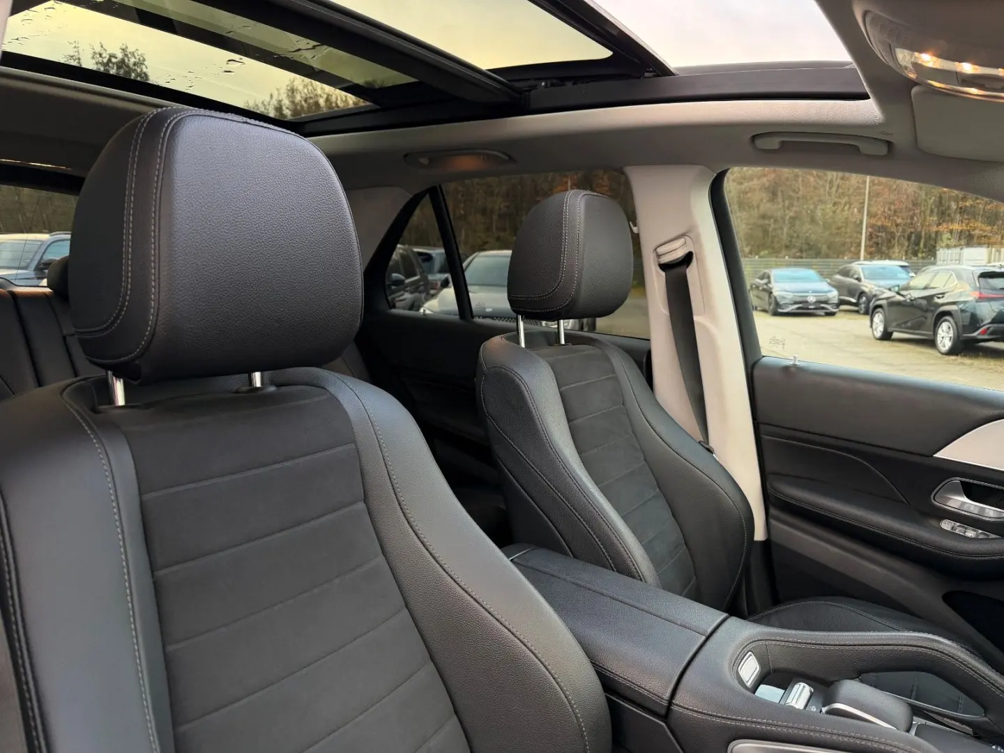GLE300d 3xAMGLine Panoramadach Burmester 7sitze