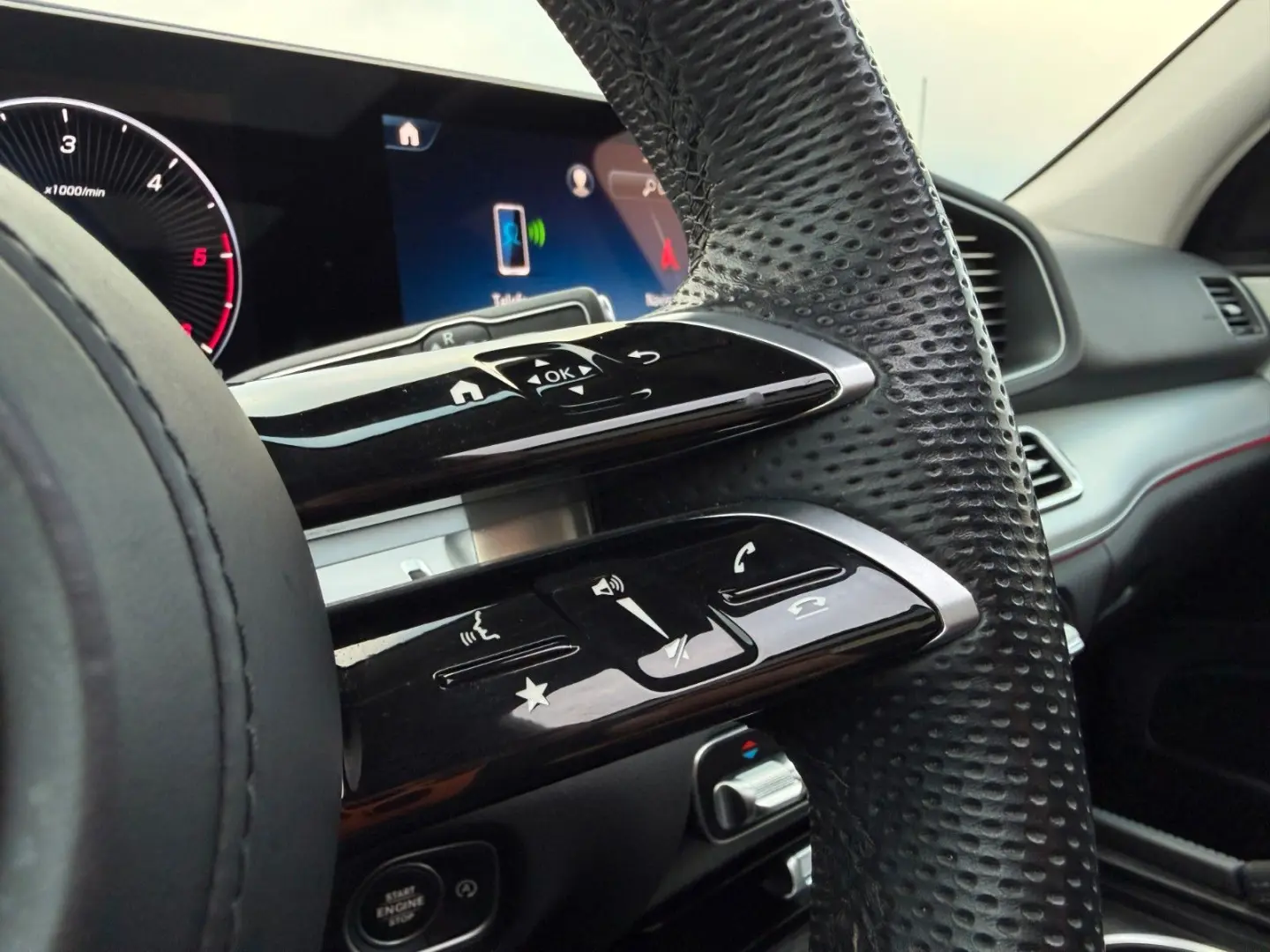 GLE300d 3xAMGLine Panoramadach Burmester 7sitze