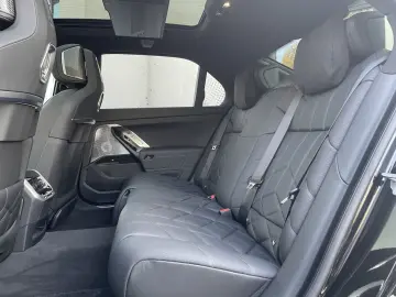 i7 xDrive60 M Sport    Massage B&W TheatreScreen
