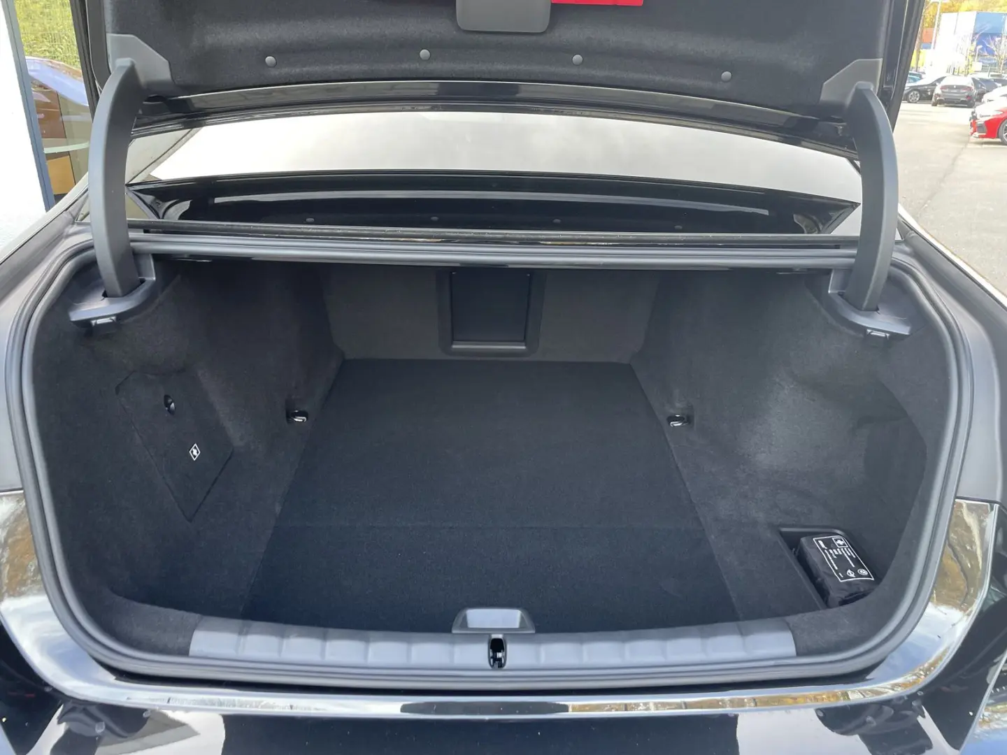 i7 xDrive60 M Sport    Massage B&W TheatreScreen