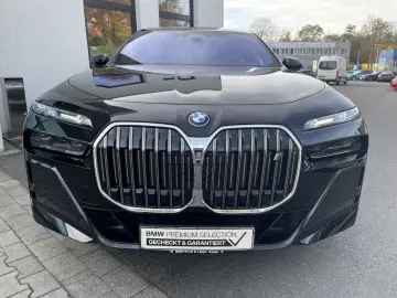 i7 xDrive60 M Sport    Massage B&W TheatreScreen