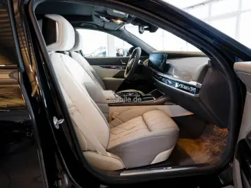 i7 xDrive60 M Sportpaket Innovationsp. Durchlade