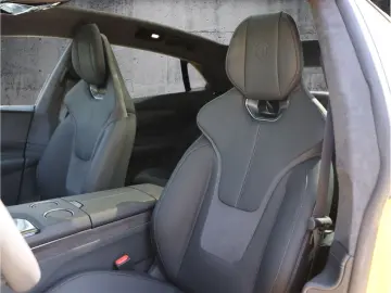 Emeya S  Lotus Leipzig   Executive Seats