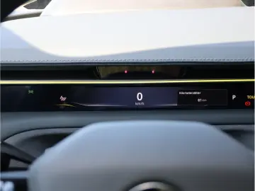 Emeya S  Lotus Leipzig   Executive Seats