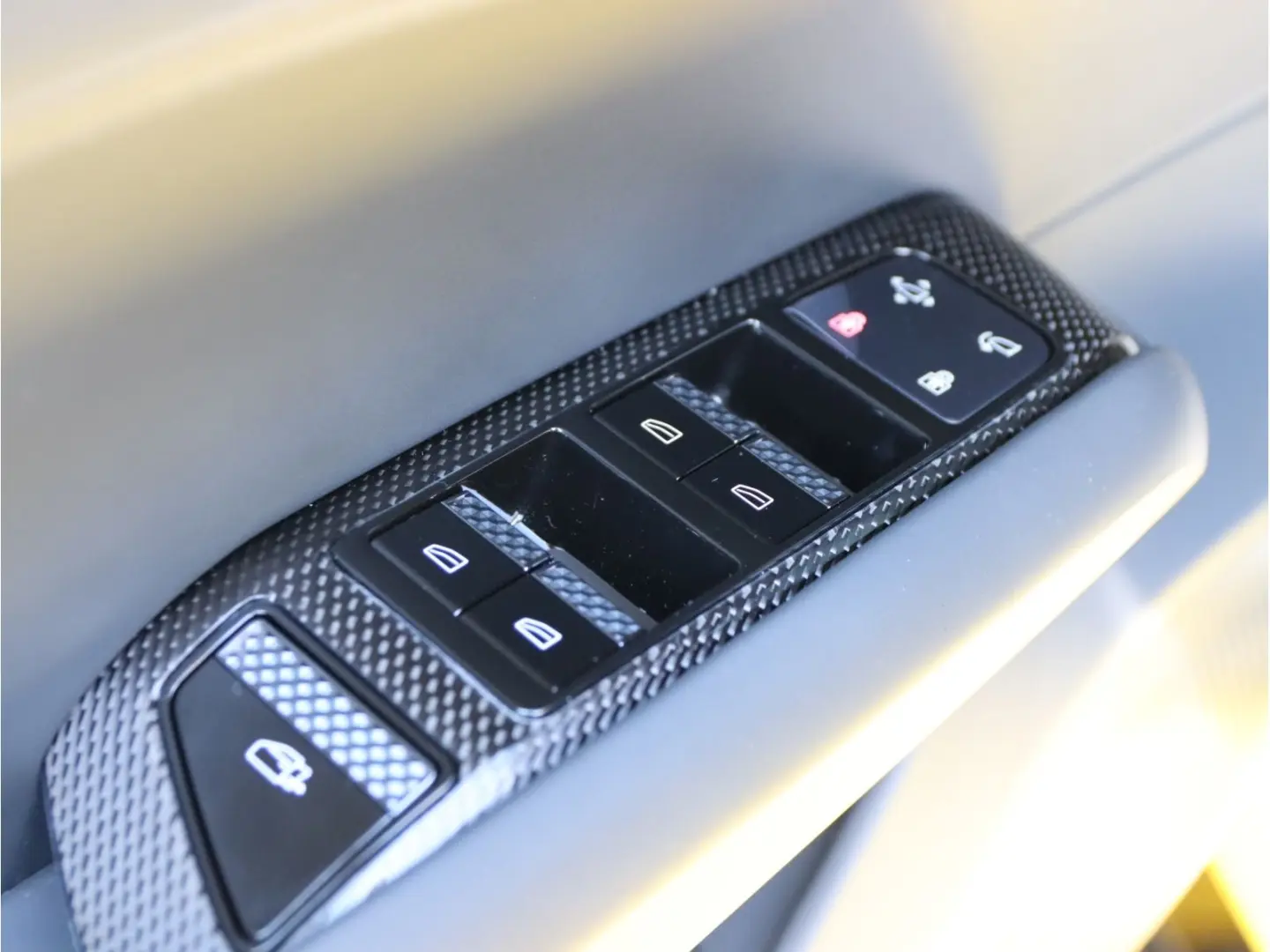 Emeya S  Lotus Leipzig   Executive Seats