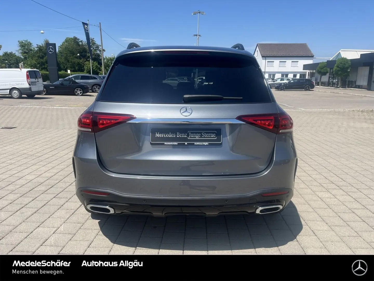 GLE 300 d 4M AMG Night 21  Airmatic AHK Memory