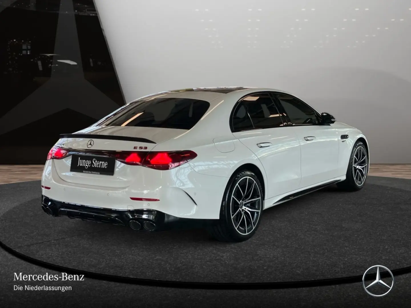 E 53 AMG 4M  PANO AHK 20  NIGHT SUPER Bur4D HUD