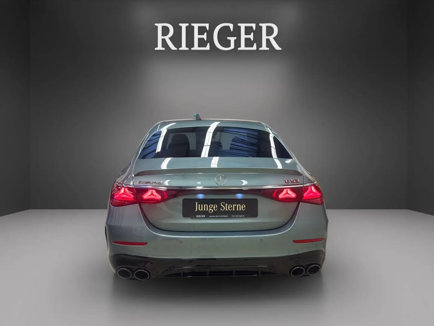 E 53 AMG 4M  Pano HUD Burmester Superscreen 21