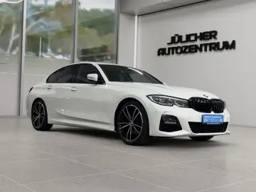 330i Automatik M-Sport  Komfortzugang  Scheckh.
