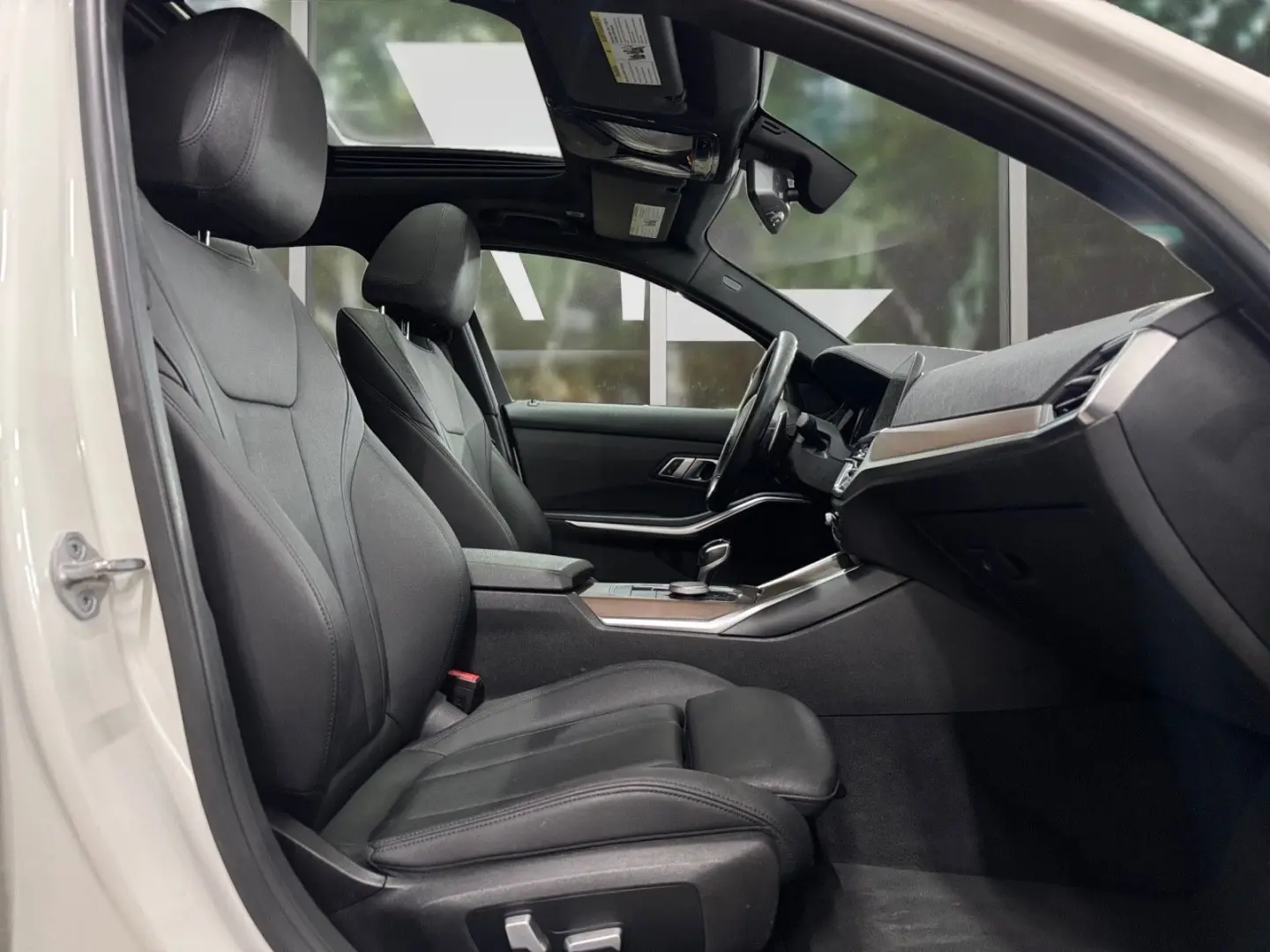 330i Automatik M-Sport  Komfortzugang  Scheckh.