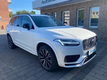XC90 T8 Plus Dark Recharge Plug-In Hybrid Twin