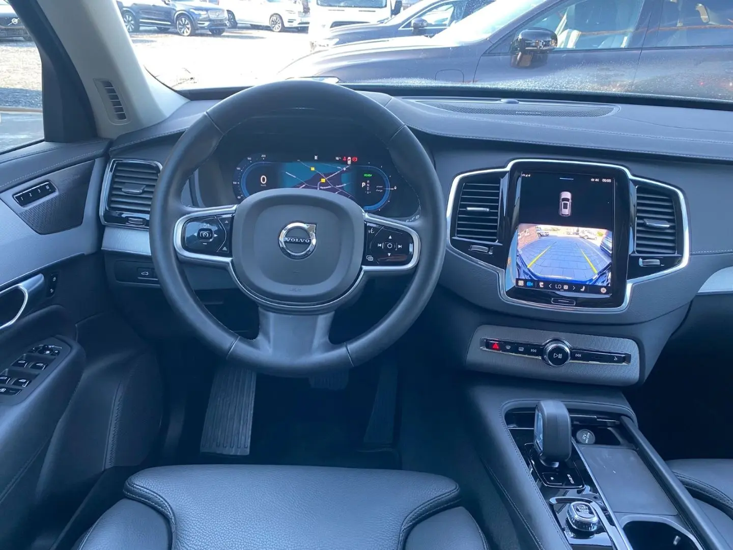 XC90 T8 Plus Dark Recharge Plug-In Hybrid Twin