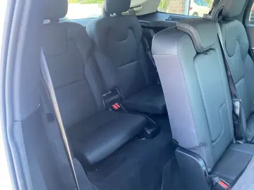 XC90 T8 Plus Dark Recharge Plug-In Hybrid Twin