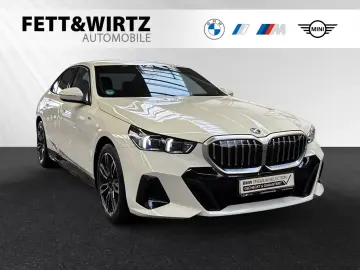 550e xDrive M Sport AHK B&W Autobahnass. Head-Up