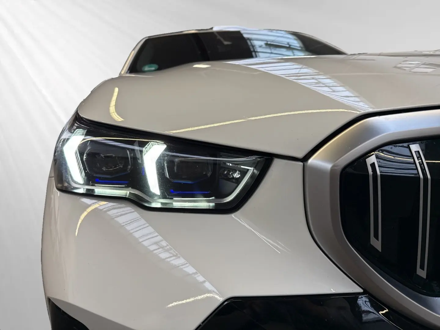 550e xDrive M Sport AHK B&W Autobahnass. Head-Up