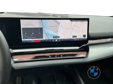 550e xDrive Limousine M Sport 21  Pano Sitzbelüf