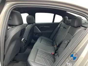 550e xDrive Limousine M Sport 21  Pano Sitzbelüf