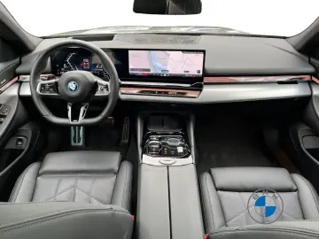 550e xDrive Limousine M Sport 21  Pano Sitzbelüf