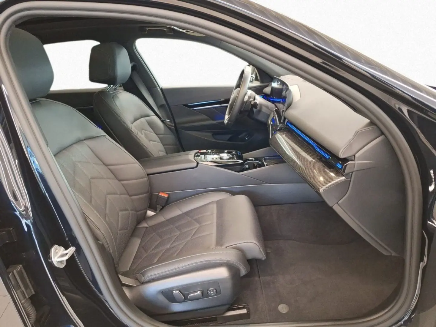 540d xDr Limo DA  360  ACC KomfSi RFK Pano StHz