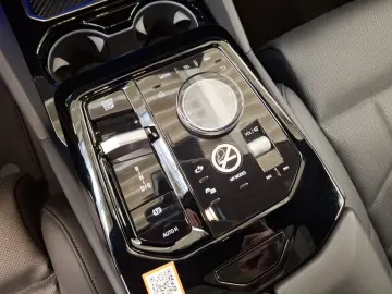 540d xDr Limo DA  360  ACC KomfSi RFK Pano StHz