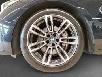 540d xDr Limo DA  360  ACC KomfSi RFK Pano StHz