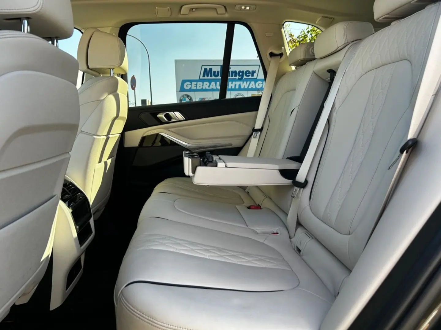 X5 x40i IntAktLenk.PanoD.SurView.ACC Laser 20