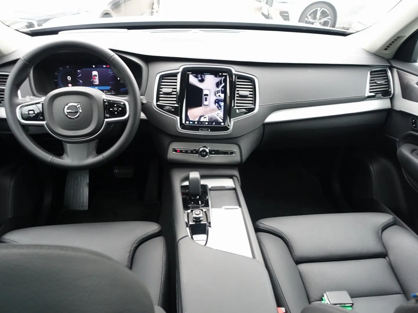 XC90 Plus  T8 AWD Plug-in Hybrid 360  HeadUP BLS