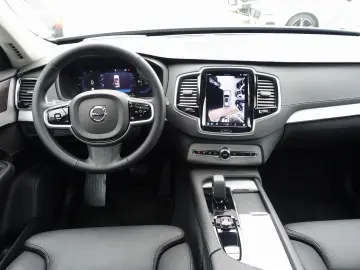 XC90 Plus  T8 AWD Plug-in Hybrid 360  HeadUP BLS