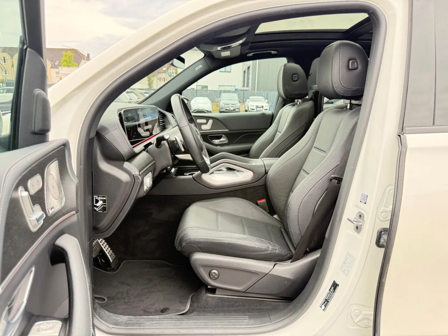 GLE 400d 4M AMG-PAKET 360 HUD ACC LED AHK DAB