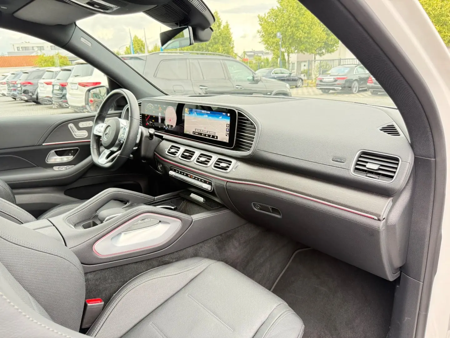 GLE 400d 4M AMG-PAKET 360 HUD ACC LED AHK DAB