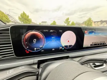 GLE 400d 4M AMG-PAKET 360 HUD ACC LED AHK DAB