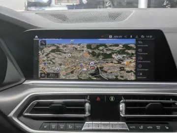 X5 xDrive30d AHK. Memory. HiFi