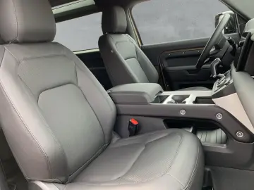 Defender 90 D200 AWD