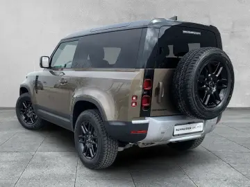 Defender 90 D200 AWD