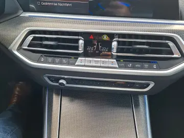 X5 xDrive 30d M-Paket 7-Sitze Luftfeder Leder AK