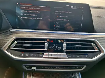 X5 xDrive 30d M-Paket 7-Sitze Luftfeder Leder AK