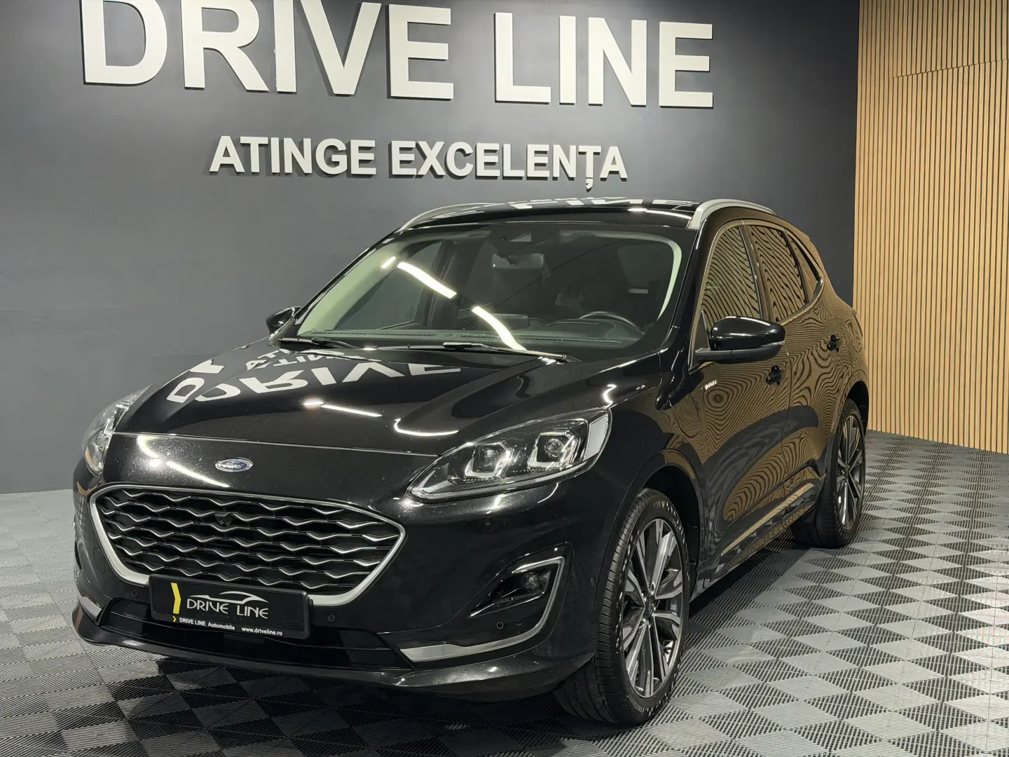 FORD Kuga 2.5 Duratec PHEV VIGNALE