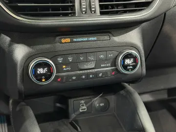 FORD Kuga 2.5 Duratec PHEV VIGNALE