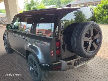 Defender 110 D250 AWD  X-DYNAMIC  HSE 20 MY25