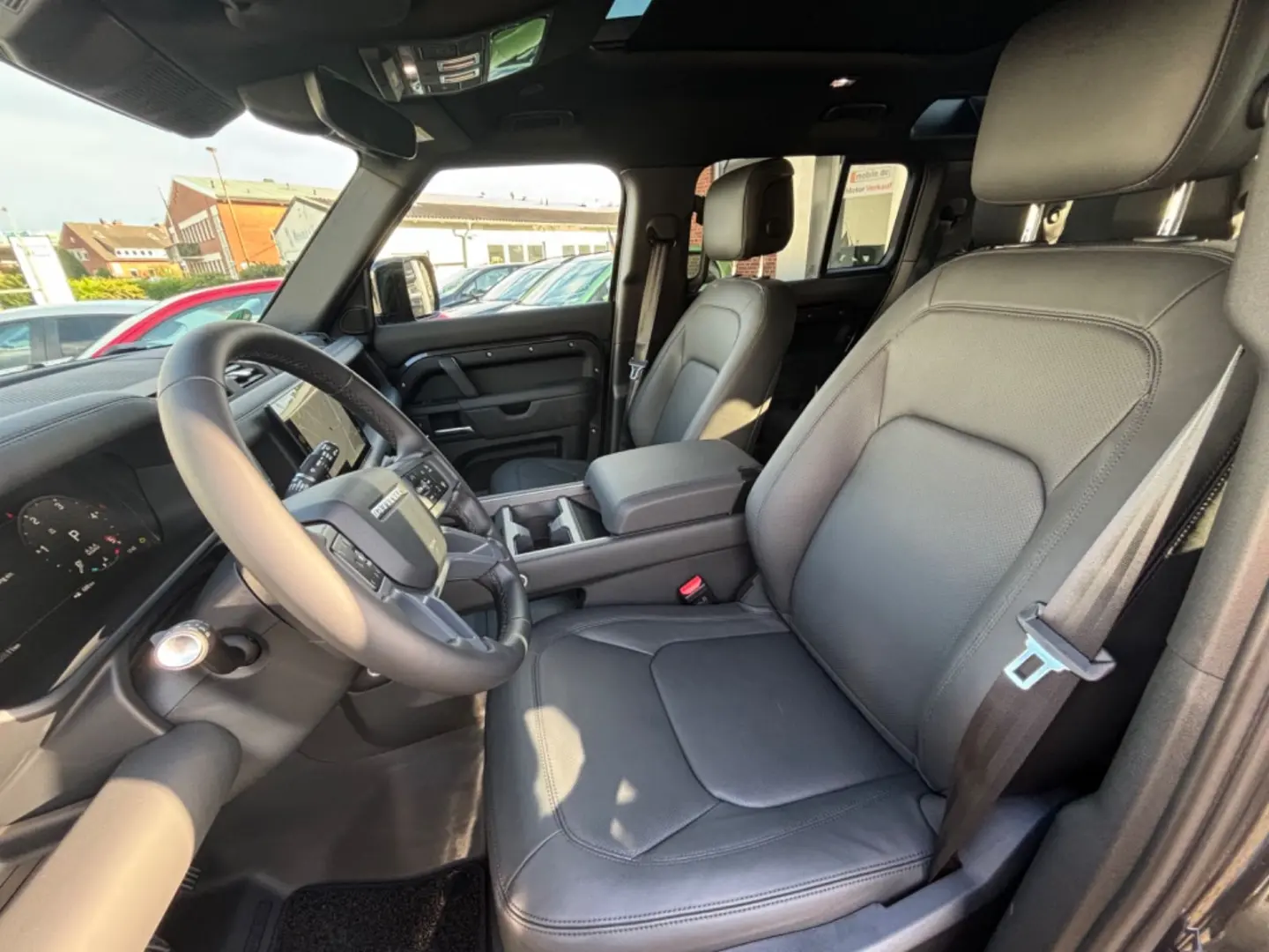 Defender 110 D250 AWD  X-DYNAMIC  HSE 20 MY25