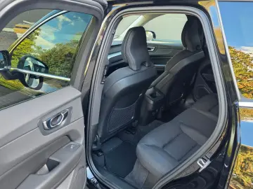 XC 60 XC60 Momentum Pro 2WD